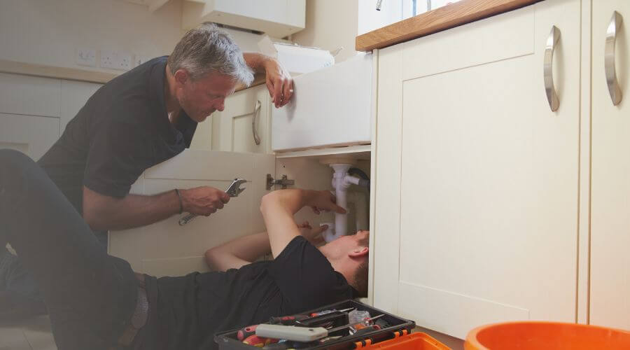 Professional burst pipe repair services in Mcadoo, TX